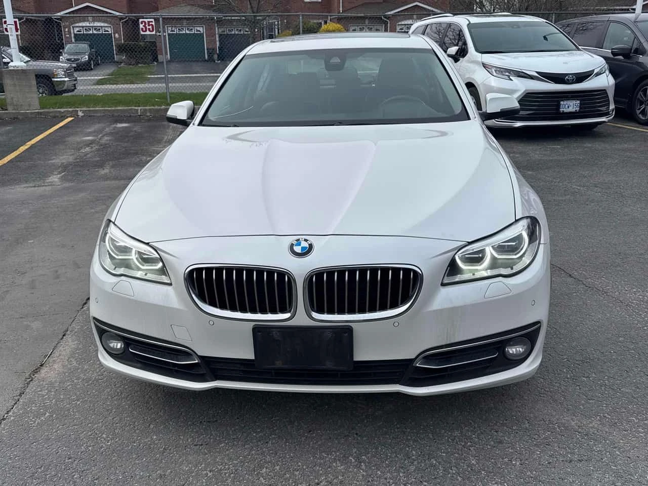 BMW 535 d xDrive | HEAD-UP | HARMAN KARDON | ОБДУХВАНЕ , снимка 2 - Автомобили и джипове - 54502263