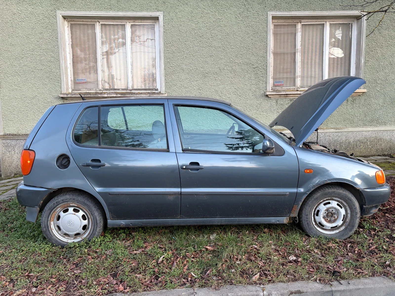 VW Polo, снимка 5 - Автомобили и джипове - 54577880