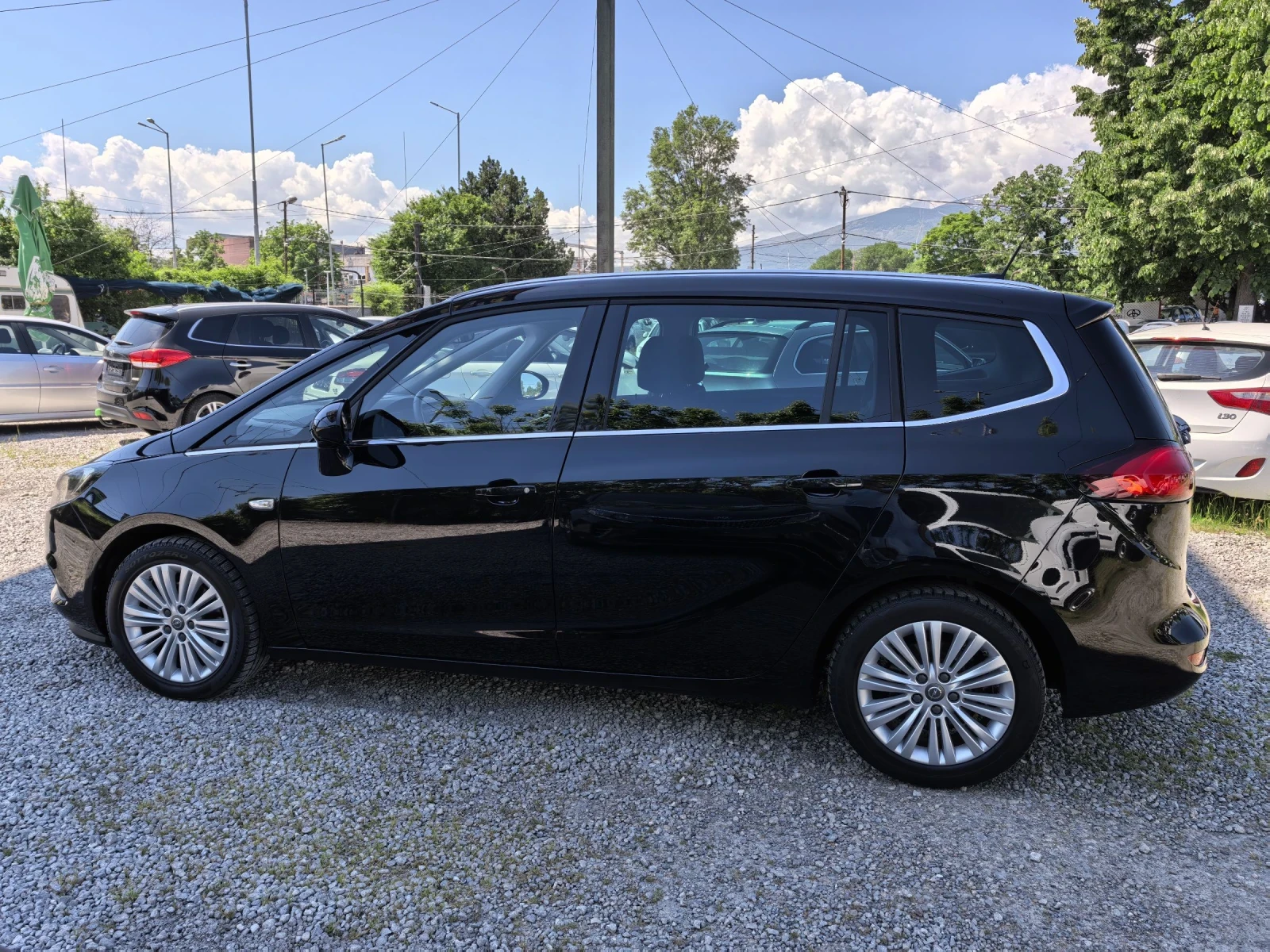 Opel Zafira Tourer C (Facelift 06.2019) 6+ 1места, снимка 7 - Автомобили и джипове - 54799571