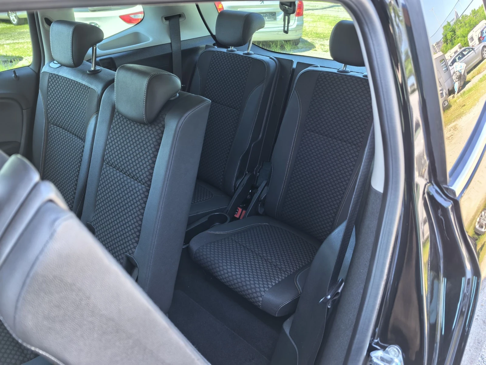 Opel Zafira Tourer C (Facelift 06.2019) 6+ 1места, снимка 10 - Автомобили и джипове - 54799571