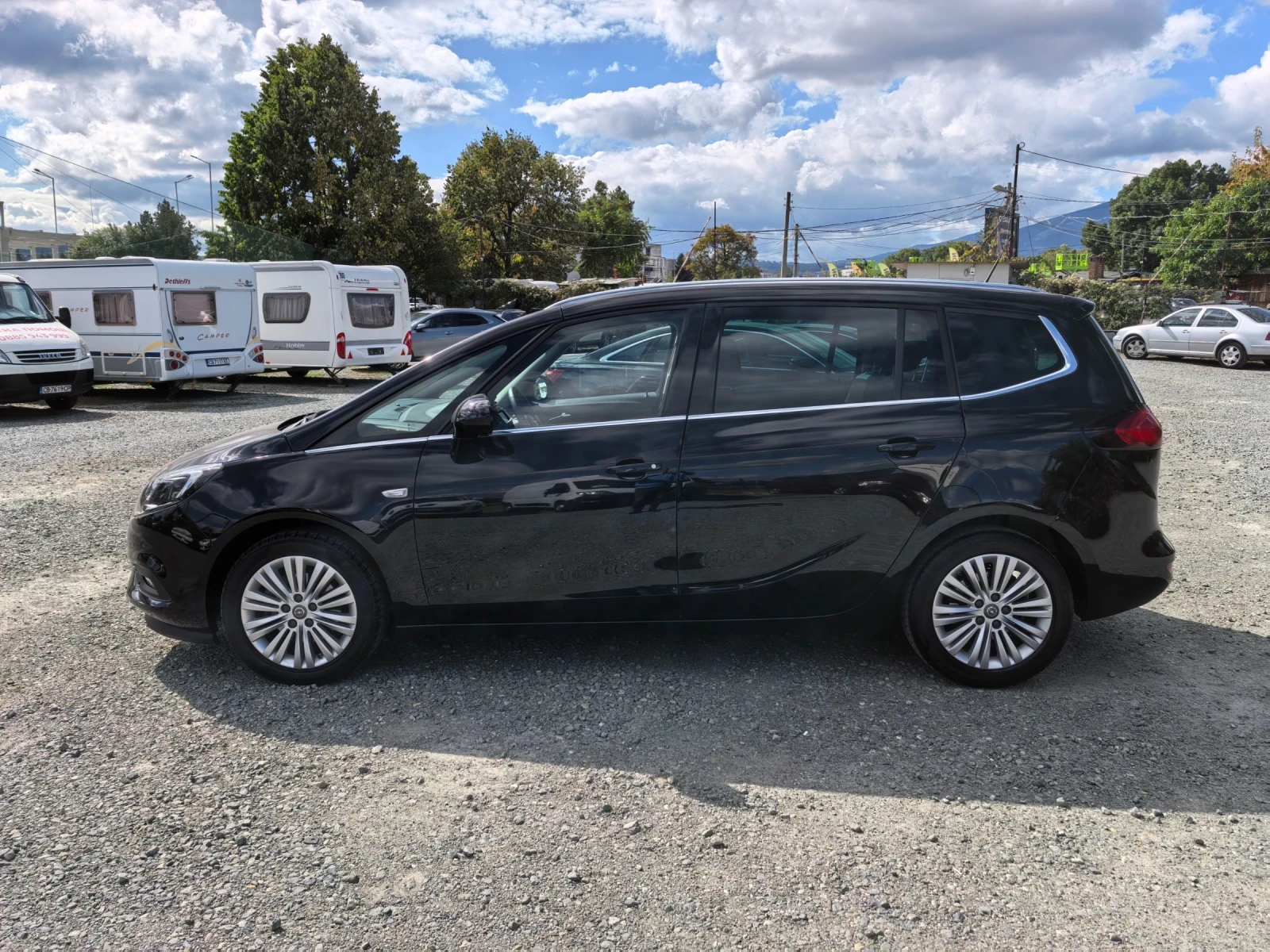 Opel Zafira Tourer C (Facelift 06.2019) 6+ 1места, снимка 7 - Автомобили и джипове - 54799571