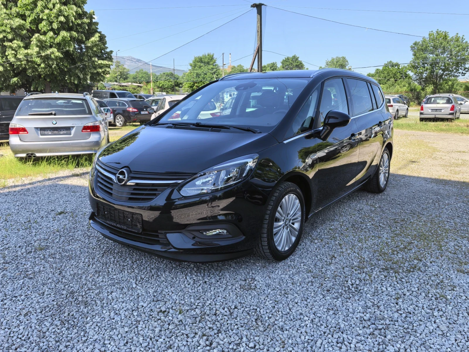 Opel Zafira Tourer C (Facelift 06.2019) 6+ 1места, снимка 2 - Автомобили и джипове - 54799571