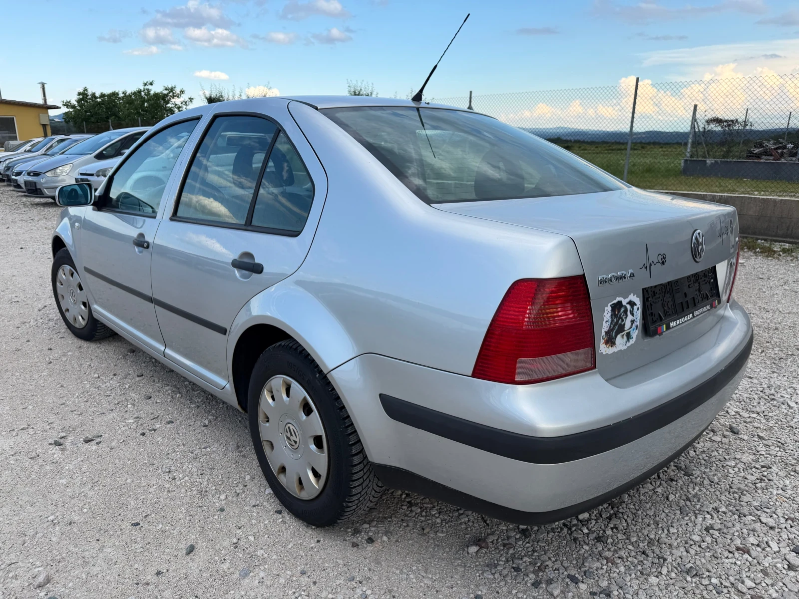 VW Bora 1.6/102кс Климатроник, 186000км, снимка 5 - Автомобили и джипове - 54863674