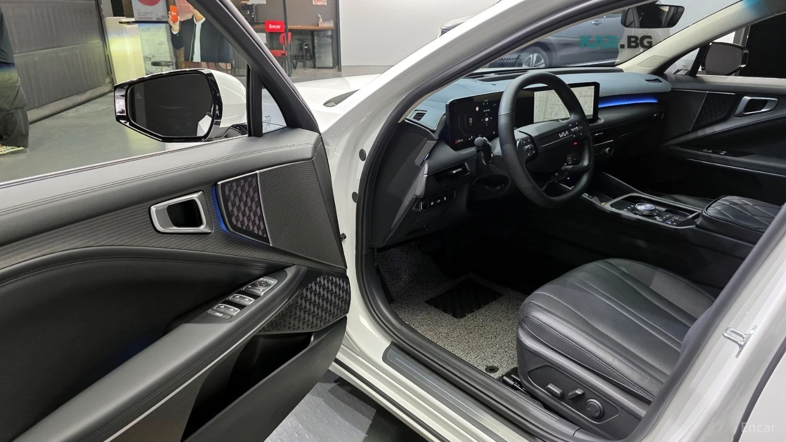 Kia K8 NOBLESSE* FULL-TECH* MASSAGE* , снимка 5 - Автомобили и джипове - 54896700