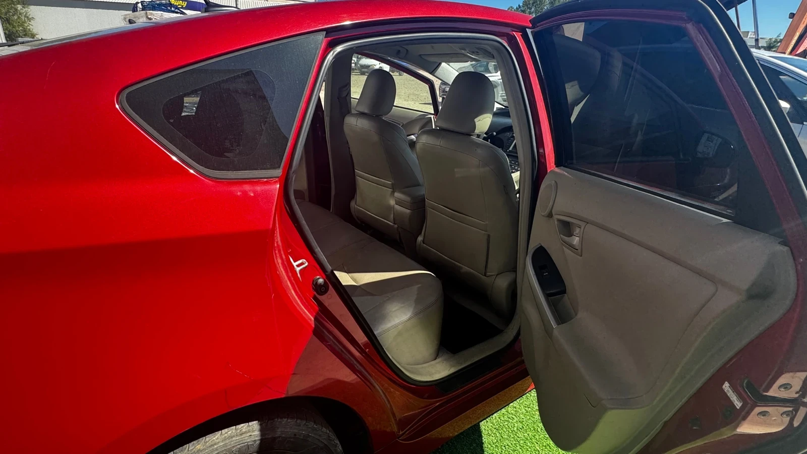 Toyota Prius, снимка 10 - Автомобили и джипове - 55904097