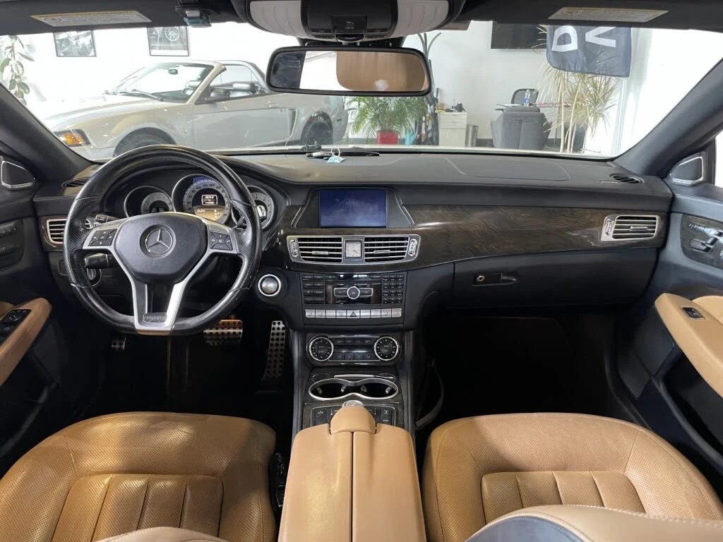 Mercedes-Benz CLS 550 AMG PK* ВЪЗДУХ* ПОДГРЕВ* ОБДУХ* HARMAN* DESIGNO, снимка 9 - Автомобили и джипове - 56044899