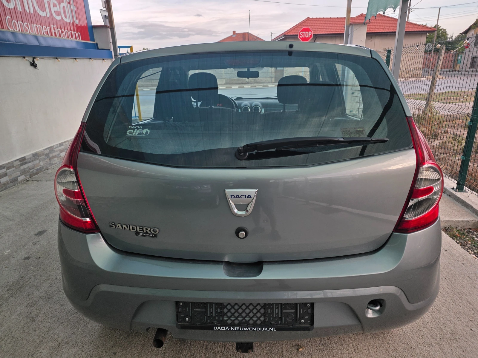 Dacia Sandero 1.4i* газов инжекцион* , снимка 5 - Автомобили и джипове - 56160575