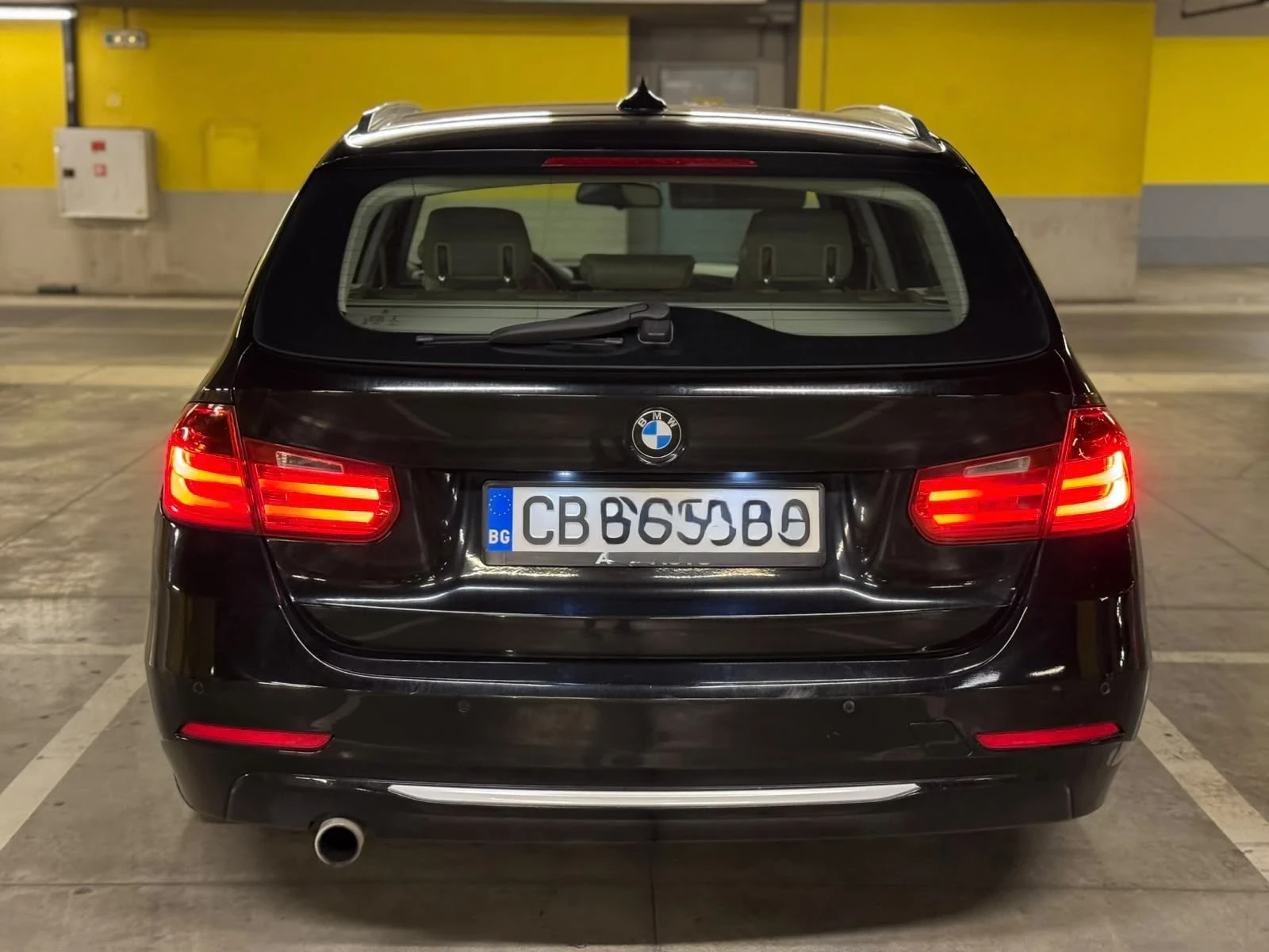 BMW 320   MODERN, снимка 4 - Автомобили и джипове - 56557657