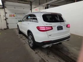 Mercedes-Benz GLE 300 * CARFAX * АВТОКРЕДИТ БЕЗ ПЪРВОНАЧАЛНА ВНОСКА * , снимка 4