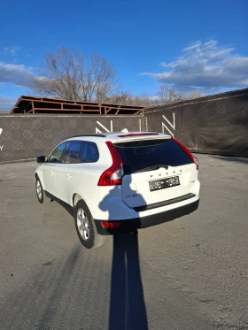 Volvo XC60 2.0D 163к.с 4Х4 - 5800 € / 11343.81 лв. - 17618644 5