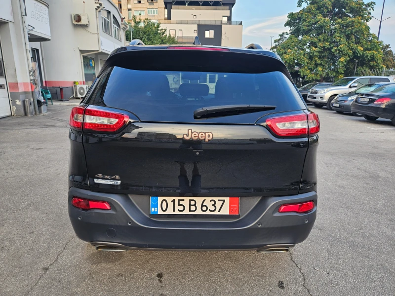 Jeep Cherokee 2.2d-(200HP)-Distronic/AT/4x4/75Anniv.Lim.Edition, снимка 4 - Автомобили и джипове - 46939603