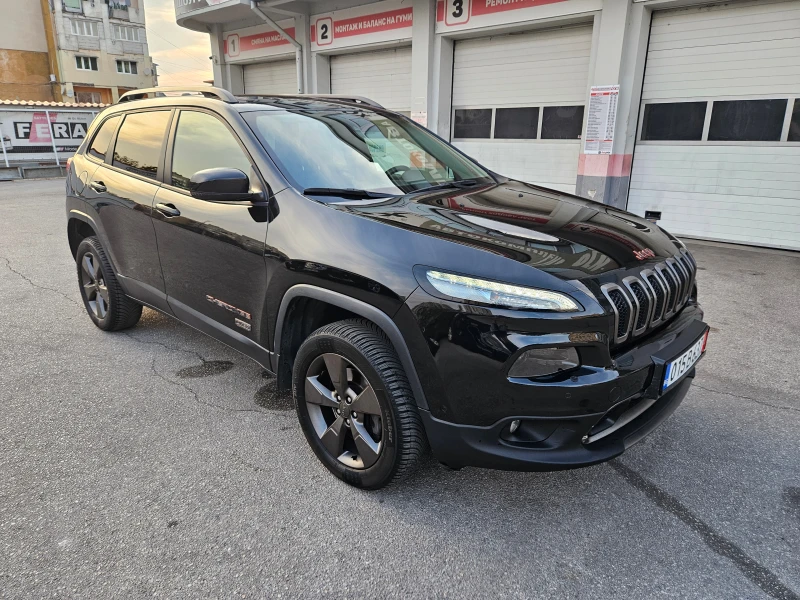 Jeep Cherokee 2.2d-(200HP)-Distronic/AT/4x4/75Anniv.Lim.Edition, снимка 7 - Автомобили и джипове - 46939603