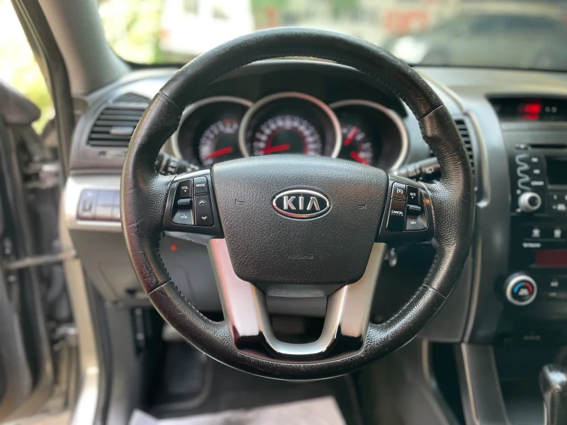 Kia Sorento 2.4i - ГАЗ-ИНЖЕКЦИОН - Евро 5б , снимка 14 - Автомобили и джипове - 46982882