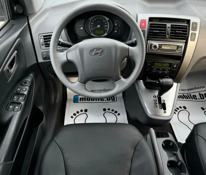 Hyundai Tucson 2.0-CRDI-112kc.АВТОМАТ-КОЖА, снимка 8 - Автомобили и джипове - 47119113