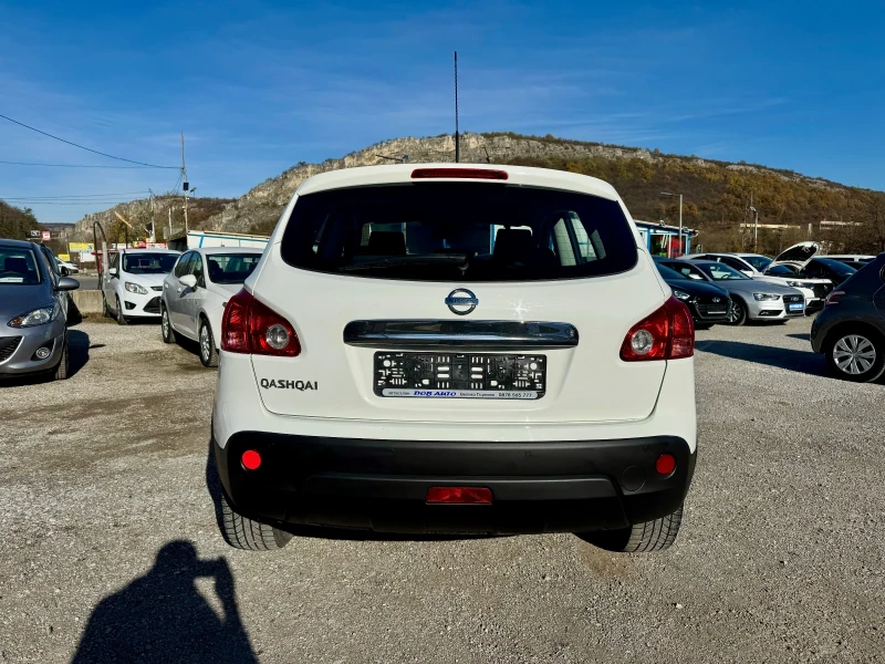 Nissan Qashqai 1.6I 114к.с-NAVI!PARKTRONIK!94000km, снимка 4 - Автомобили и джипове - 48047805