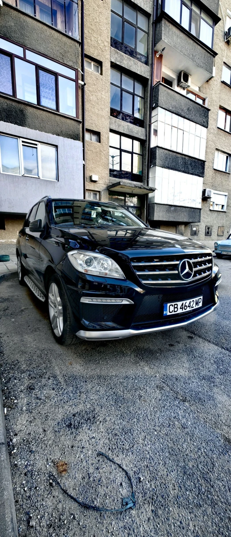 Mercedes-Benz ML 350 3.5 АМГ пакет, снимка 1 - Автомобили и джипове - 48151348