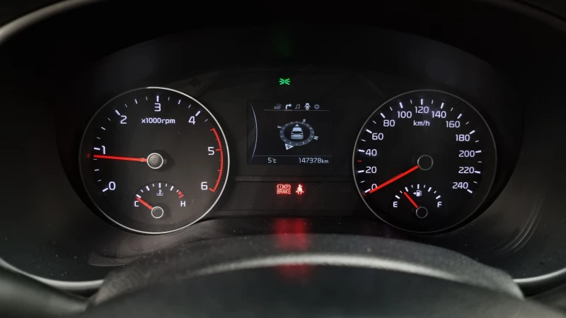 Kia Sportage 2.0 2WD TRENDY autogeorge.com, снимка 8 - Автомобили и джипове - 51903271