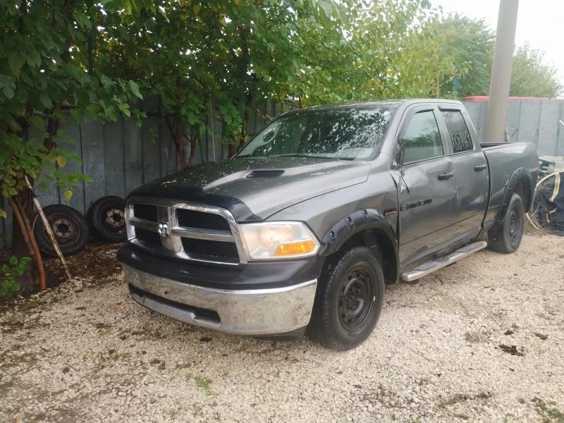 Dodge RAM 1500 Пикап 5.7 