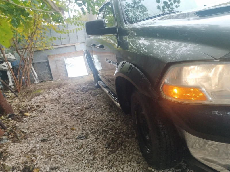 Dodge RAM 1500 Пикап 5.7 , снимка 4 - Автомобили и джипове - 52658314