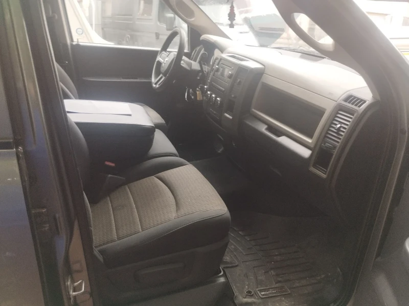 Dodge RAM 1500 Пикап 5.7 , снимка 7 - Автомобили и джипове - 52658314