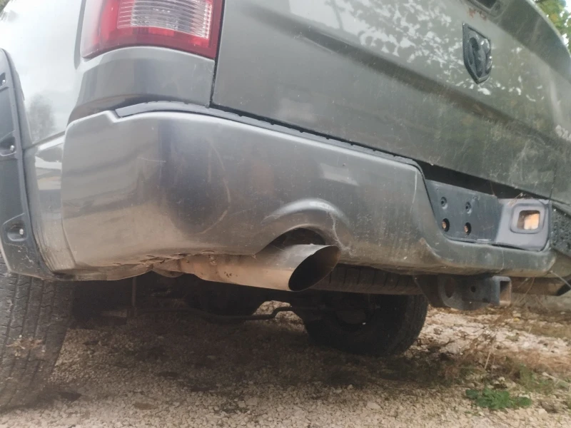 Dodge RAM 1500 Пикап 5.7 , снимка 11 - Автомобили и джипове - 52658314