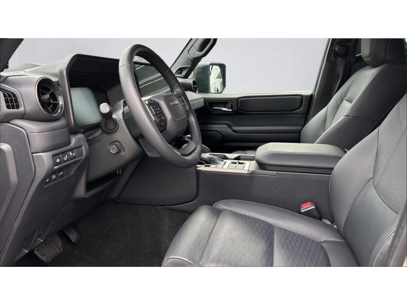 Toyota Land cruiser Месечна вноска от 2008 лв., снимка 12 - Автомобили и джипове - 52928623