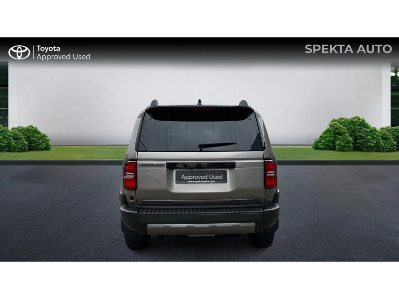 Toyota Land cruiser Месечна вноска от 2008 лв., снимка 4 - Автомобили и джипове - 52928623