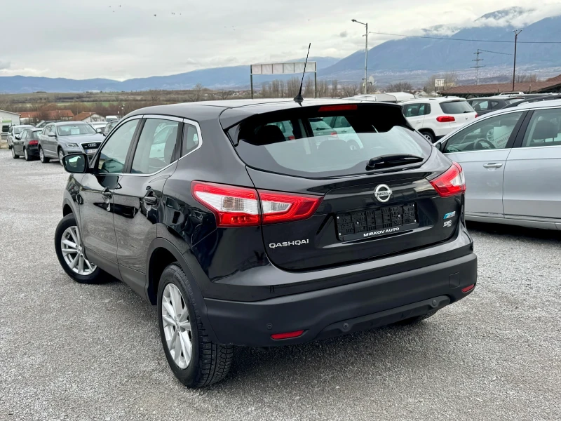 Nissan Qashqai 1.6DCI/131к.с/FULL LED/PURE DRIVE, снимка 6 - Автомобили и джипове - 53034398