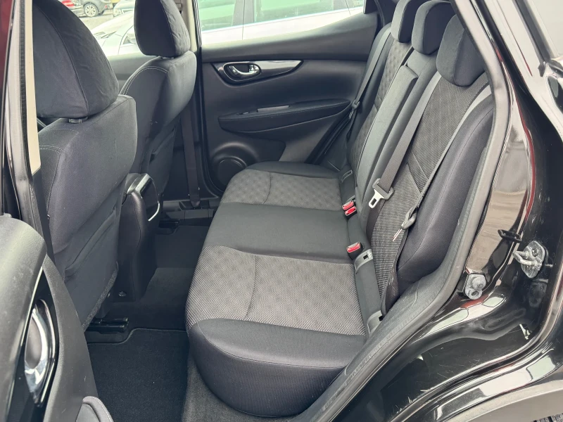 Nissan Qashqai 1.6DCI/131к.с/FULL LED/PURE DRIVE, снимка 14 - Автомобили и джипове - 53034398