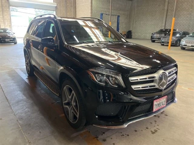 Mercedes-Benz GLS 500 * 4MATIC * PANORAMA * CARFAX * АвтоКредит, снимка 1 - Автомобили и джипове - 49598927