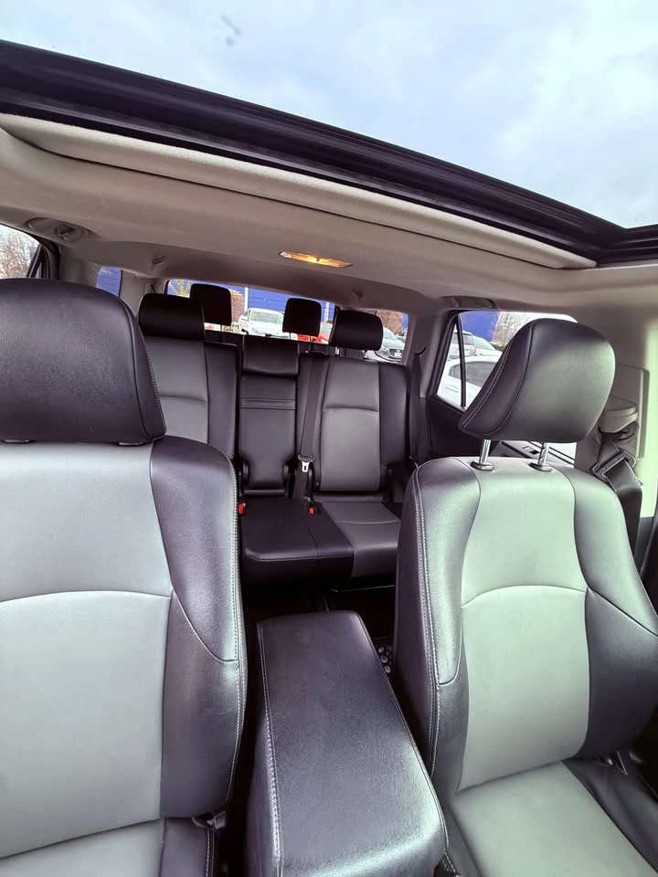 Toyota 4runner CARFAX* АВТОФИНАНСИРАНЕ БЕЗ ПЪРВОНАЧАЛНА ВНОСКА, снимка 11 - Автомобили и джипове - 53031941