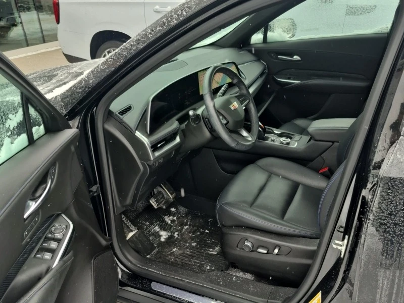 Cadillac XT4 AWD SPORT * * CARFAX * * АВТО КРЕДИТ * *  - изображение 7