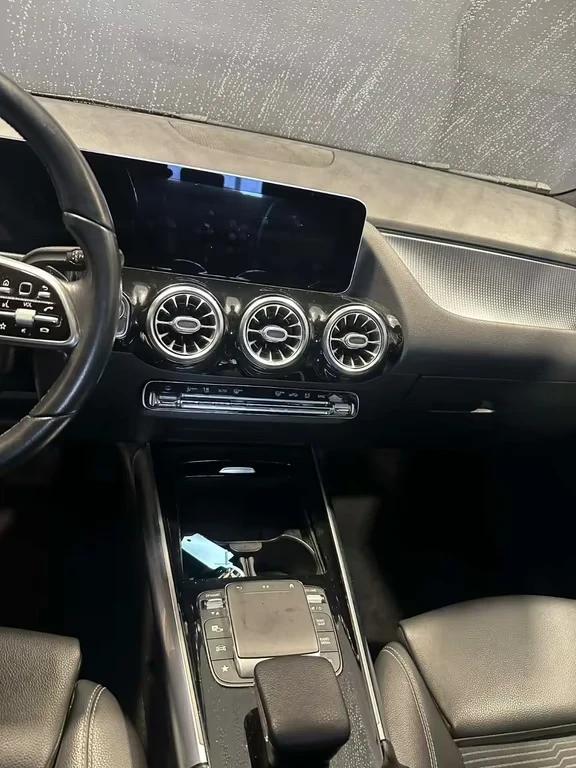 Mercedes-Benz GLA GLA 250 4Matic 224ps DK - изображение 7