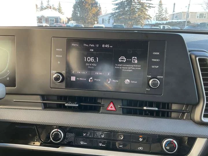 Kia Sportage, снимка 13 - Автомобили и джипове - 54427435