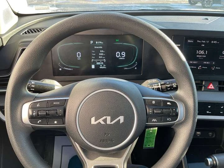 Kia Sportage, снимка 12 - Автомобили и джипове - 54427435