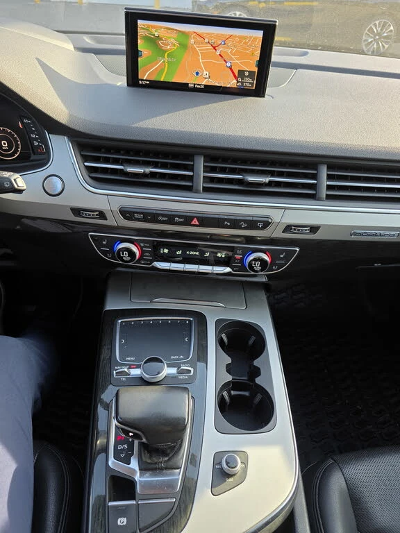Audi Q7 3.0T TECHNIK QUATTRO * КРАЙНА ЦЕНА* , снимка 6 - Автомобили и джипове - 56163451