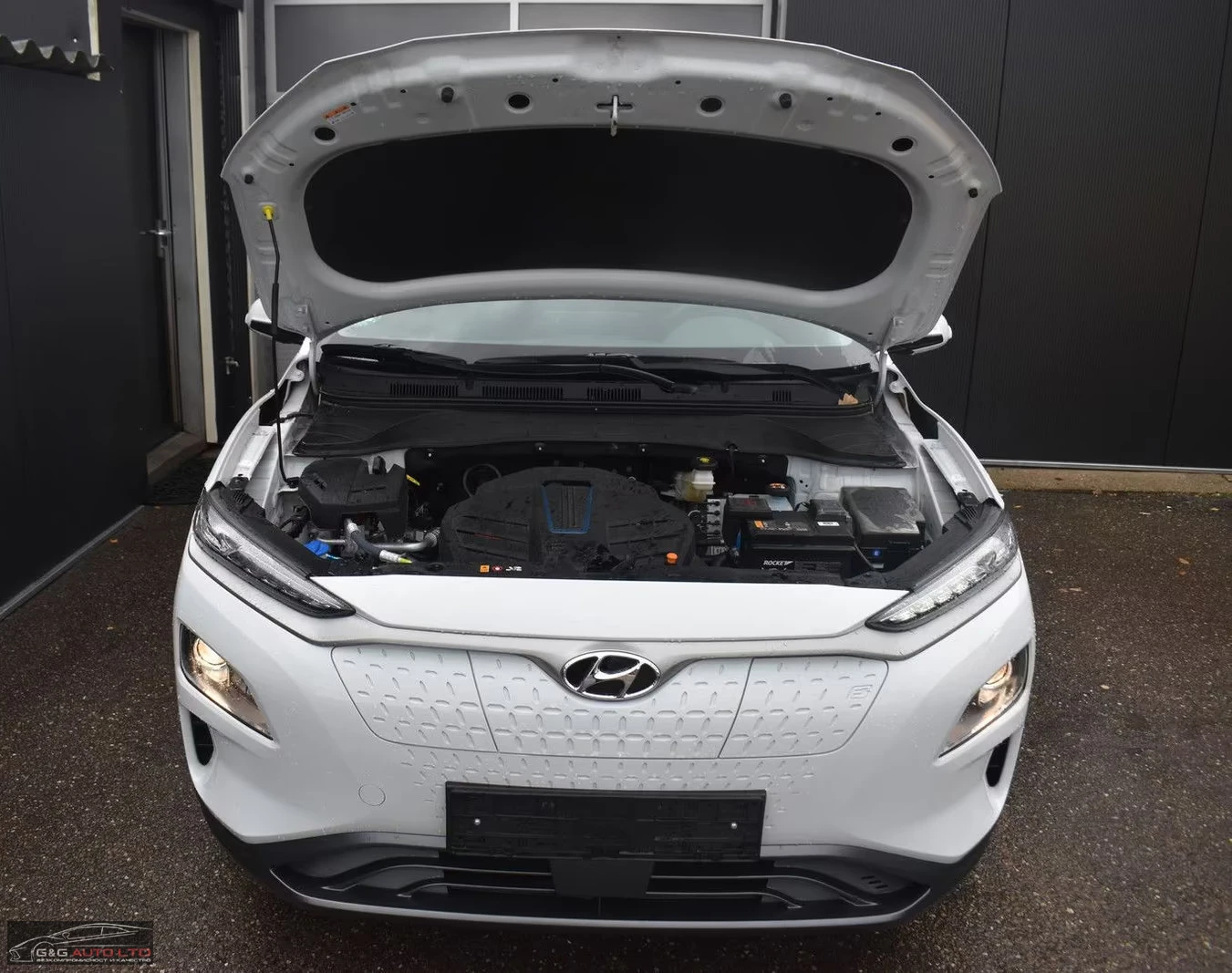 Hyundai Kona COMFORT/136HP/SOH:100%/Cruise Control/NAVI/864f - изображение 2