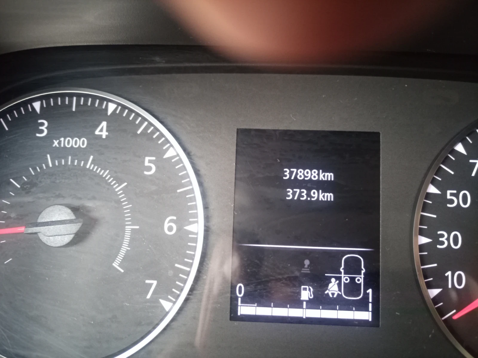 Dacia Duster 1, 3 TCE 150 4x4  | Mobile.bg   5