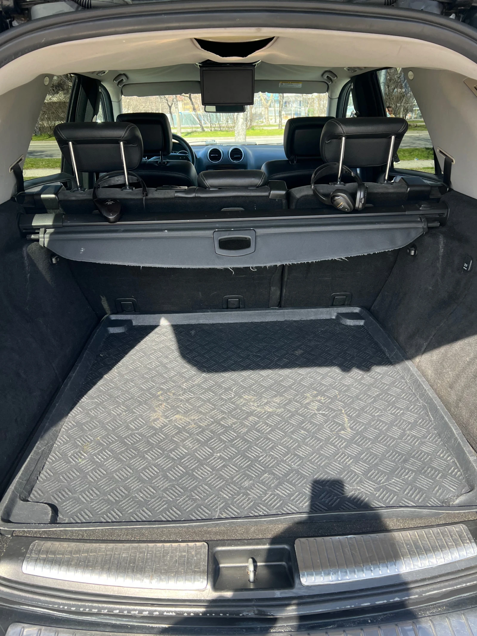 Mercedes-Benz ML 320, снимка 11 - Автомобили и джипове - 53820255