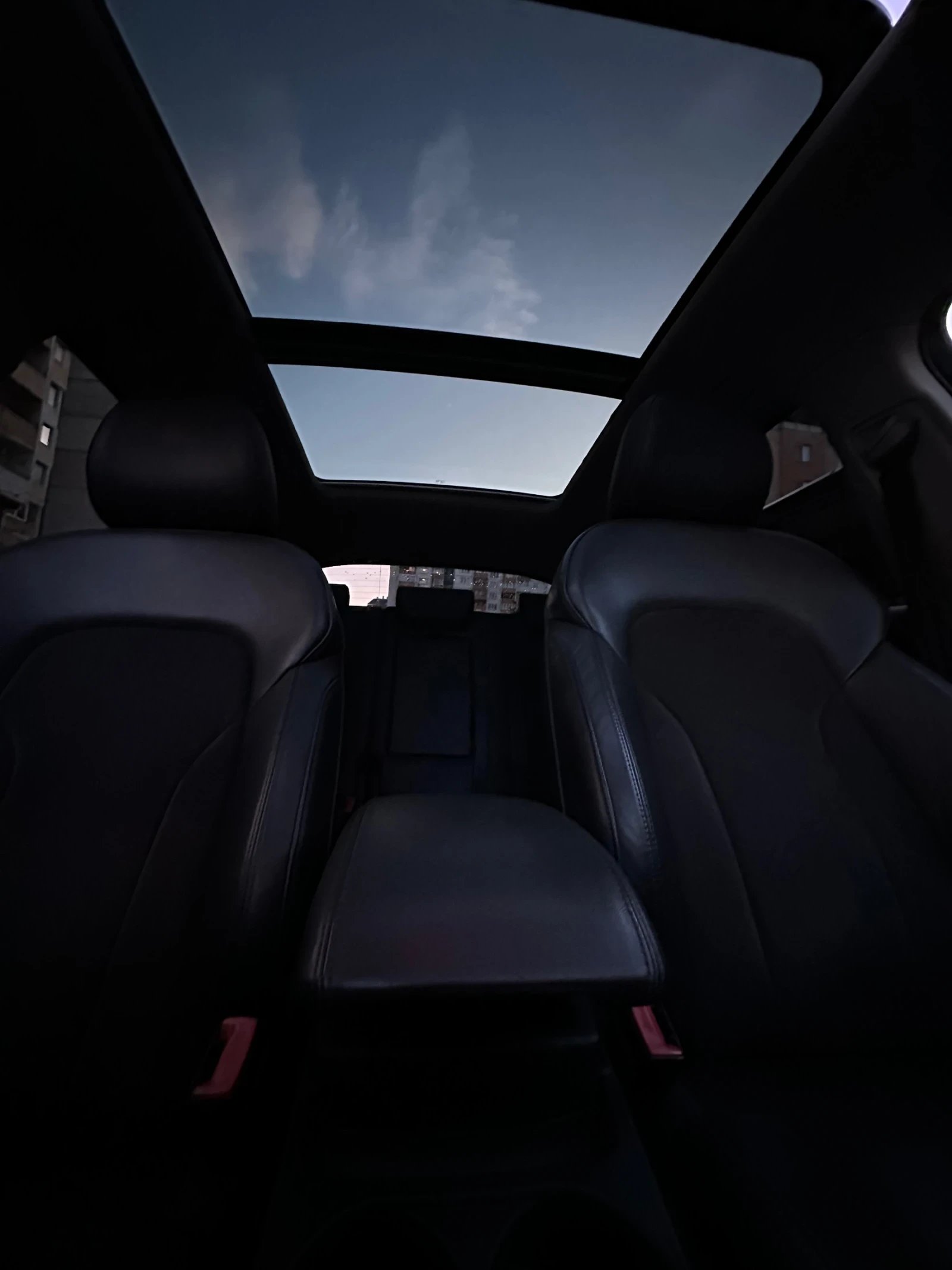 Audi Q5, снимка 15 - Автомобили и джипове - 54997957