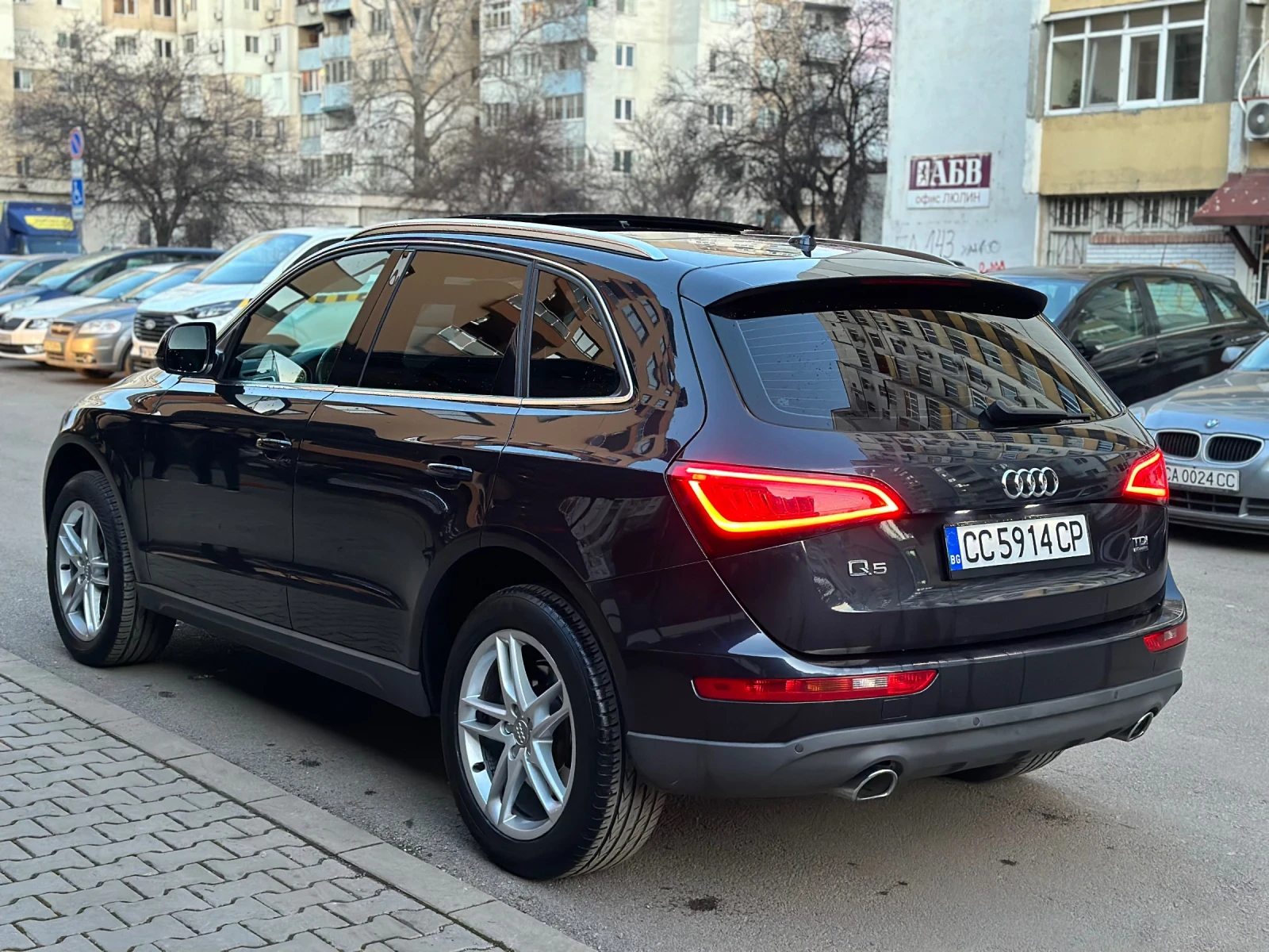 Audi Q5, снимка 8 - Автомобили и джипове - 54997957