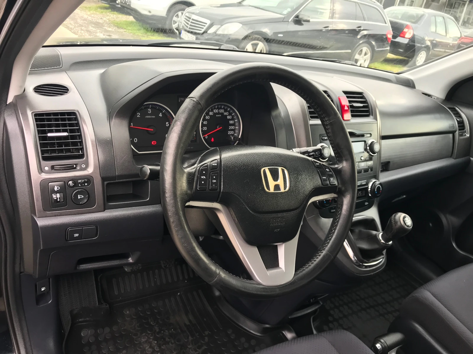 Honda Cr-v 2.2cdti-140kc.6ck., снимка 14 - Автомобили и джипове - 54031245