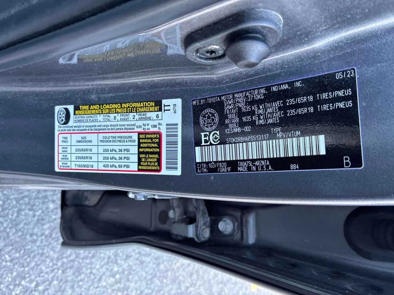 Toyota Highlander * AWD * ПОДГРЕВ* KEYLESS* , снимка 10 - Автомобили и джипове - 54321061