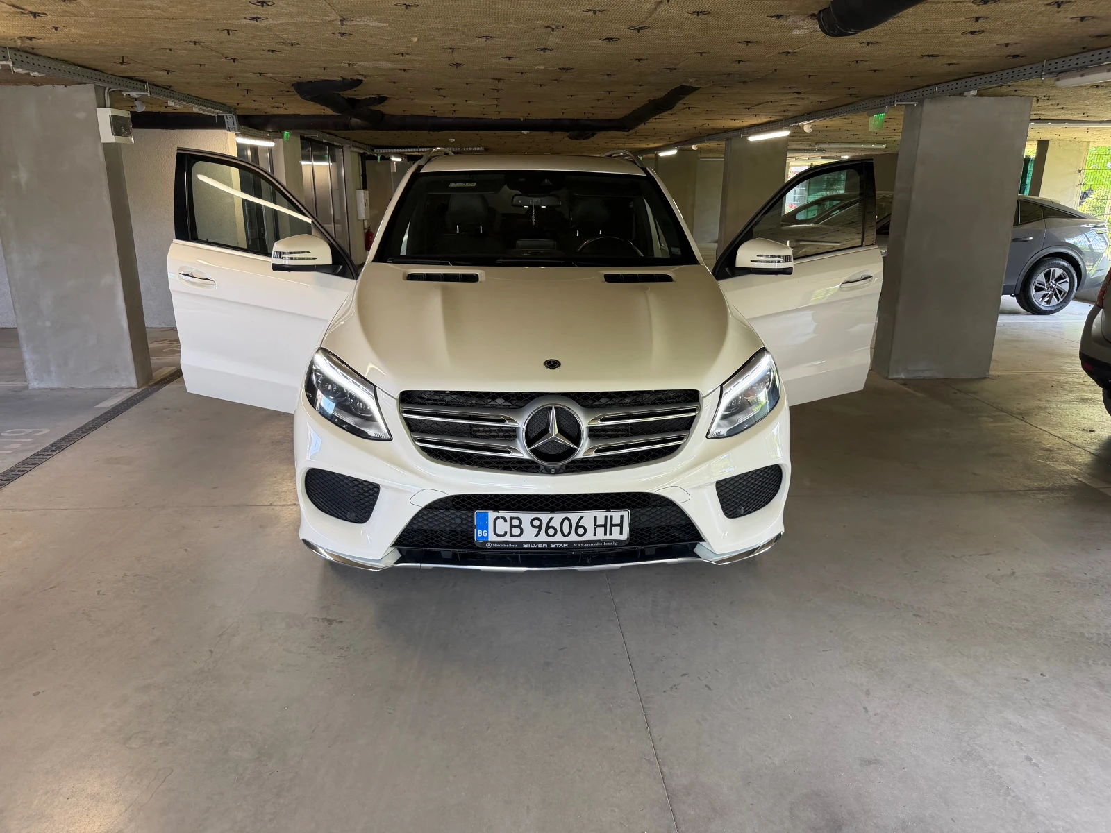 Mercedes-Benz GLE 350 4Matic, снимка 12 - Автомобили и джипове - 54805544
