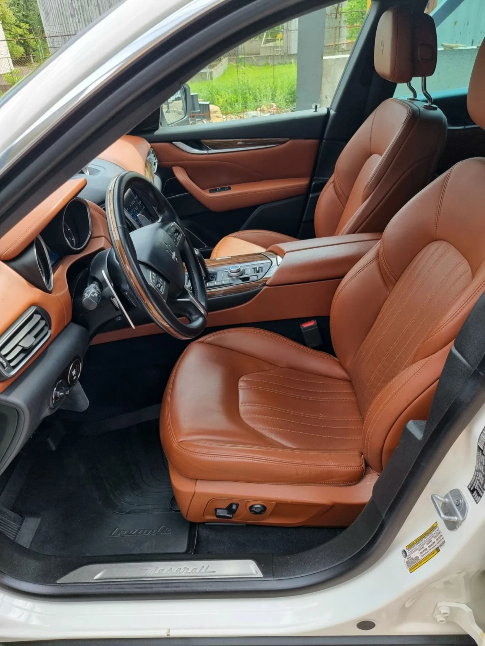 Maserati Levante SQ4 Gran Lusso 39000km, снимка 6 - Автомобили и джипове - 54766264