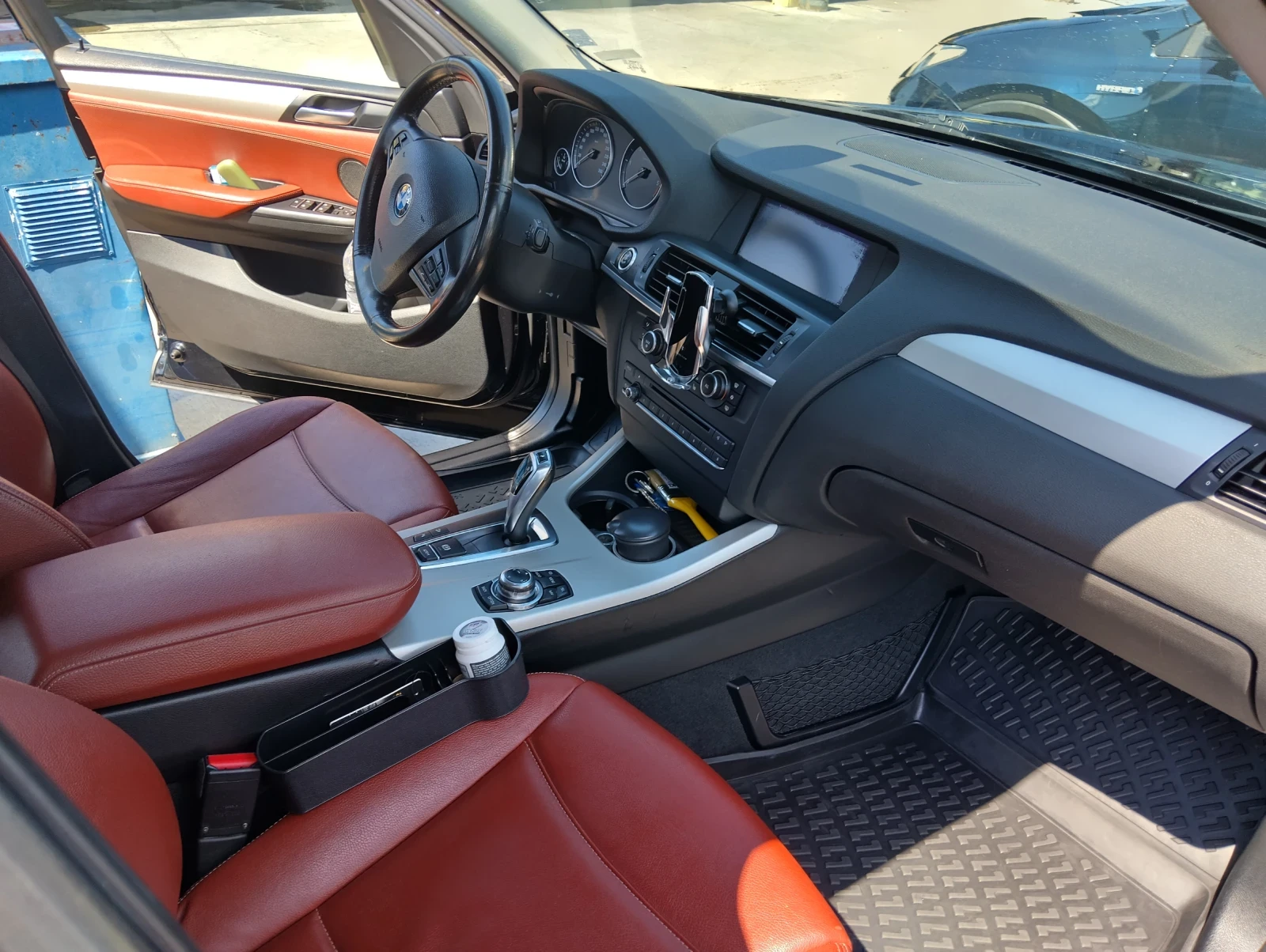 BMW X3 2.0D . 184к.с