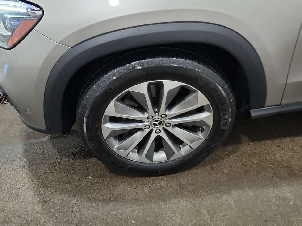 Mercedes-Benz GLE 450 * CARFAX * 360 КАМЕРА * ДИСТРОНИК * АВТОКРЕДИТ * , снимка 7 - Автомобили и джипове - 55007398