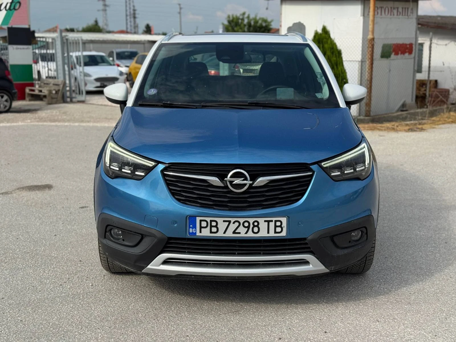 Opel Crossland X 1.2 , Панорама, хедъп, камера, кийлес, снимка 4 - Автомобили и джипове - 55138269