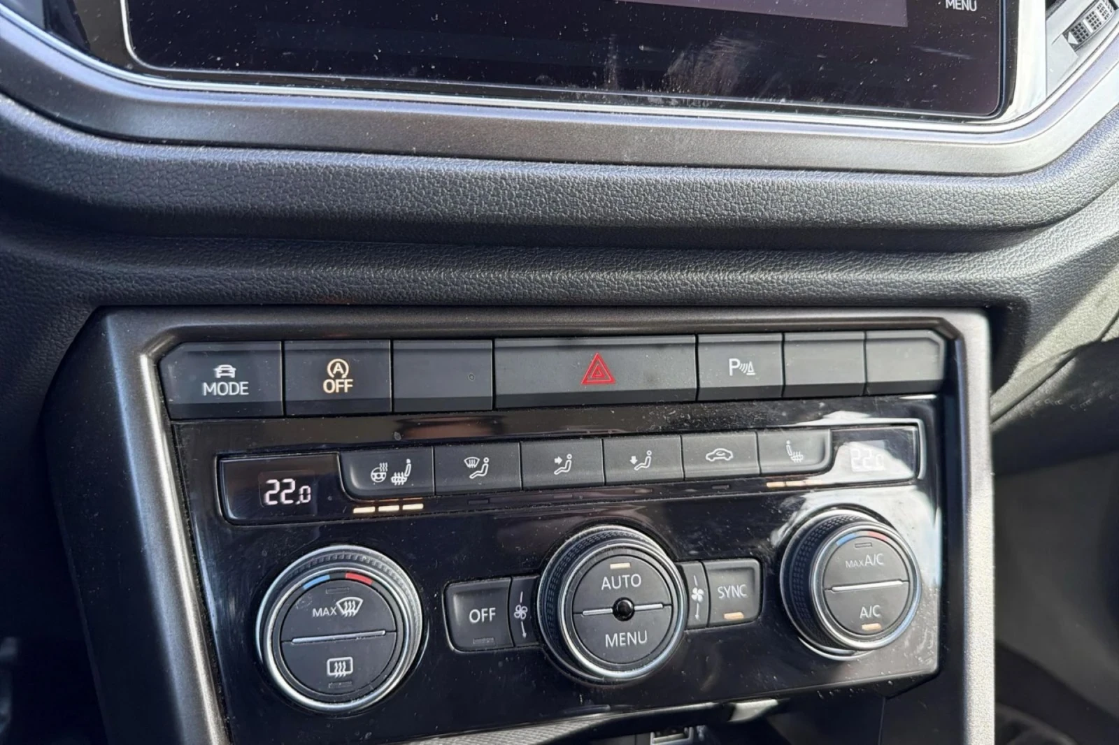 VW T-Roc Style | 1.5TSI | DSG7 | LED | Camera, снимка 8 - Автомобили и джипове - 55251128
