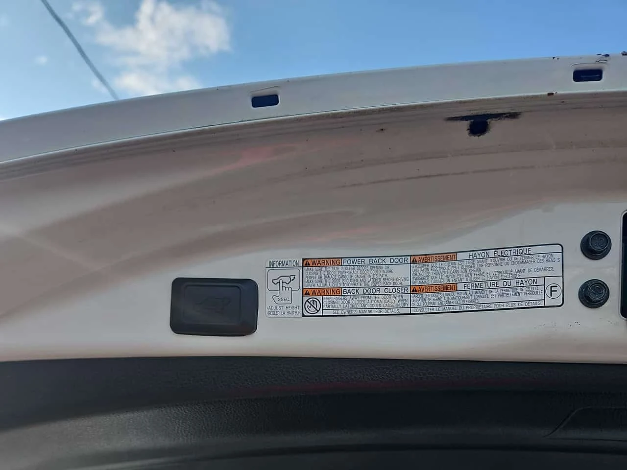 Toyota Rav4 * Hybrid Limited * АВТОКРЕДИТ БЕЗ ПЪРВОНАЧАЛНА* , снимка 14 - Автомобили и джипове - 55765622